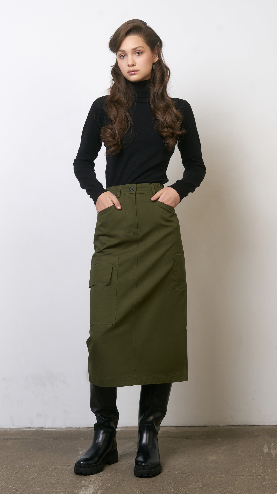 utility work skirt with pockets